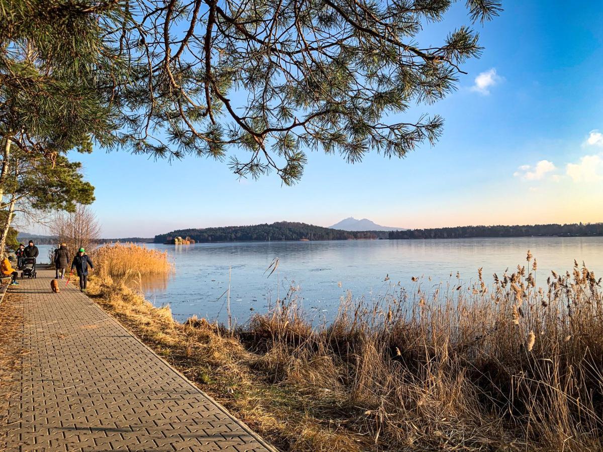Jezerni Apartman S Terasou A Saunou V Lakepark Residence Doksy  Zewnętrze zdjęcie