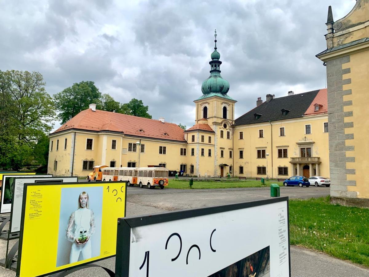Jezerni Apartman S Terasou A Saunou V Lakepark Residence Doksy  Zewnętrze zdjęcie