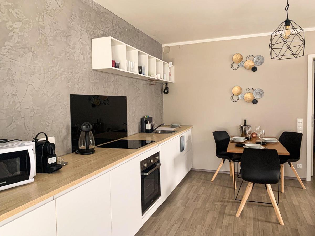 Jezerni Apartman S Terasou A Saunou V Lakepark Residence Doksy  Zewnętrze zdjęcie