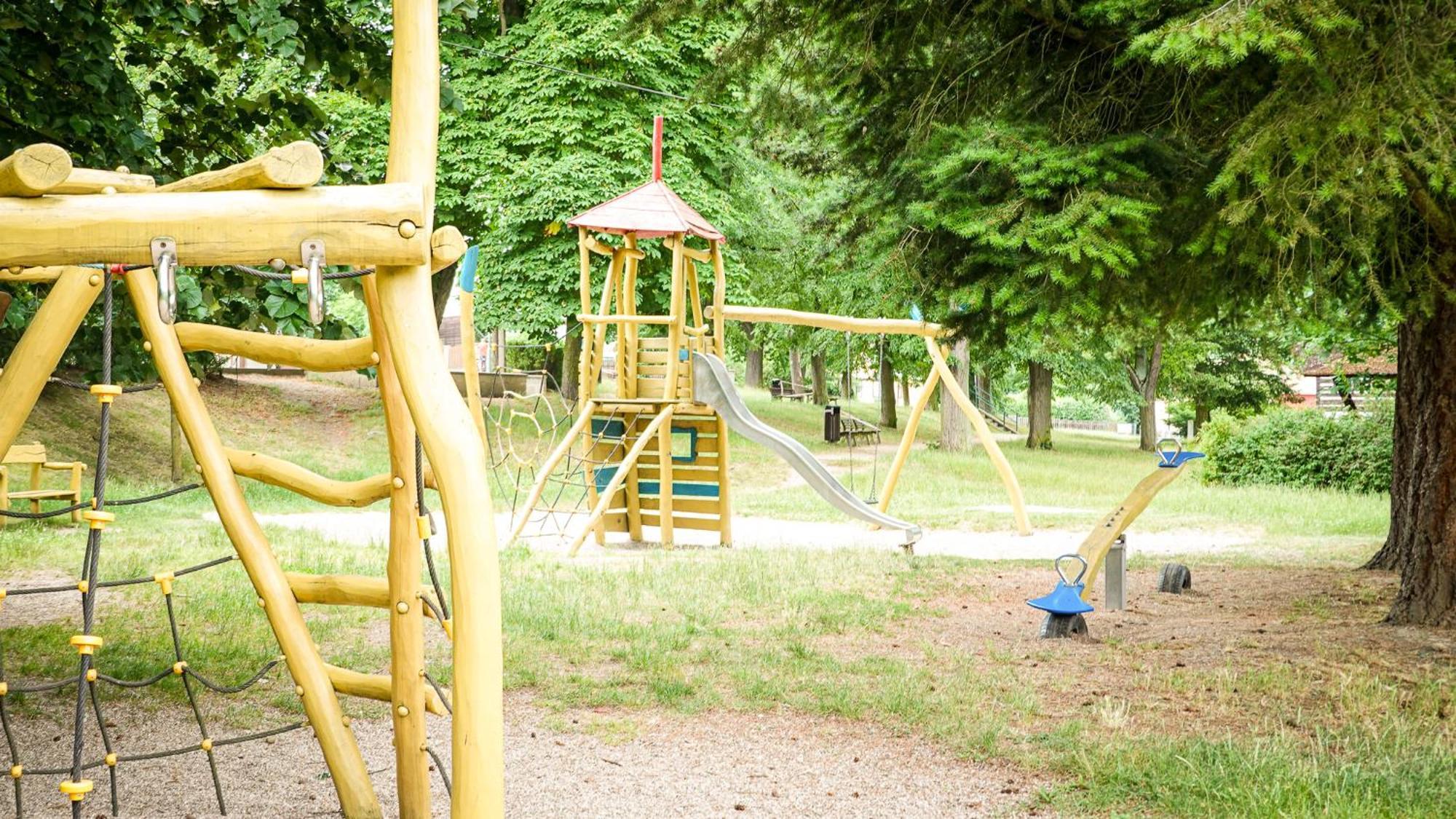 Jezerni Apartman S Terasou A Saunou V Lakepark Residence Doksy  Zewnętrze zdjęcie